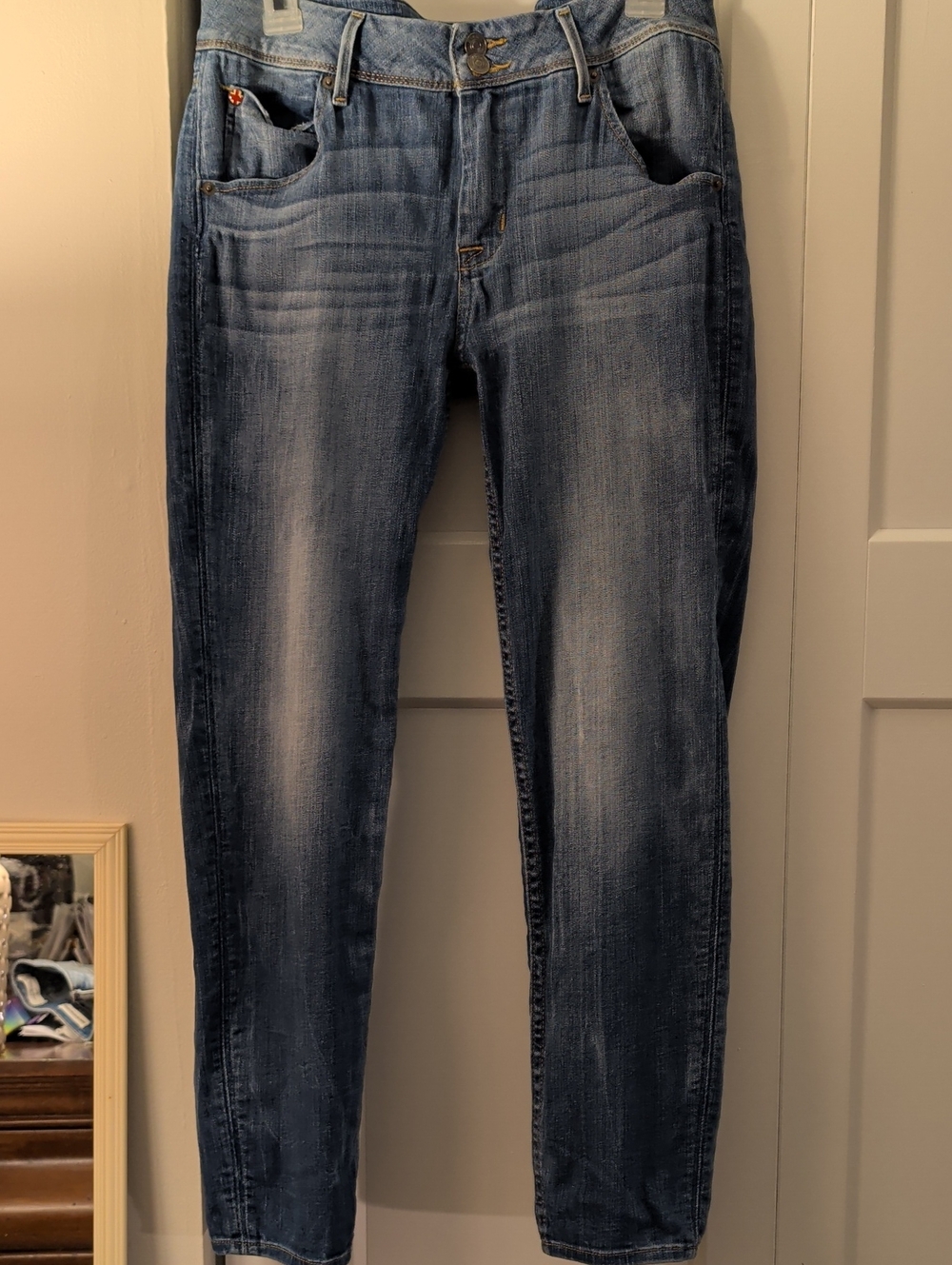 Hudson Women’s Blue Washed Slim Jeans